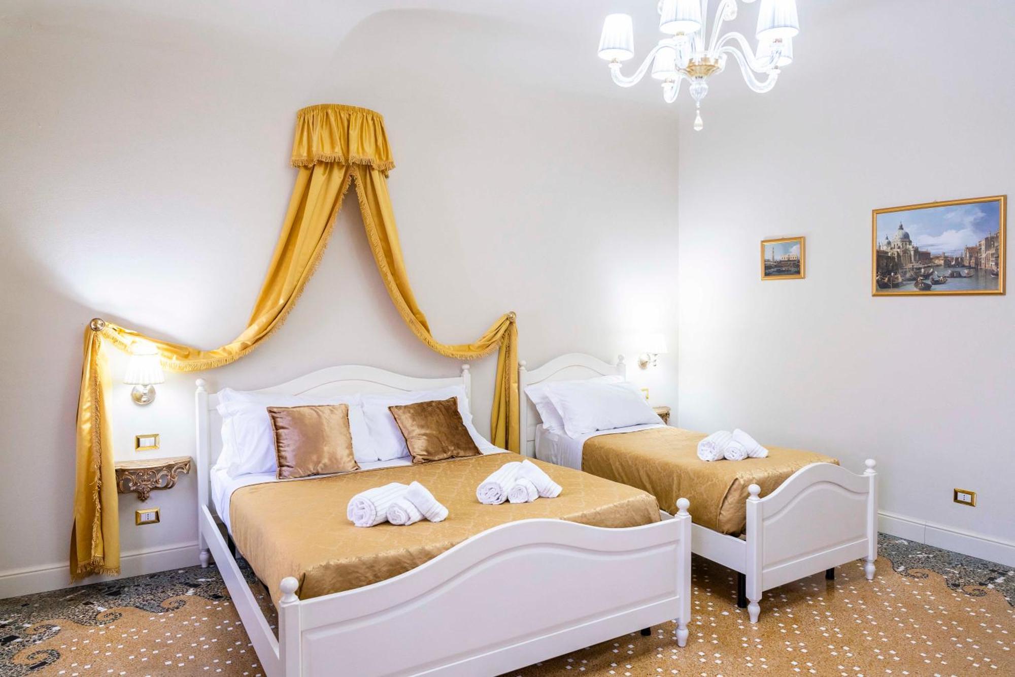ונציה Palazzo Titti Rialto Suites מראה חיצוני תמונה